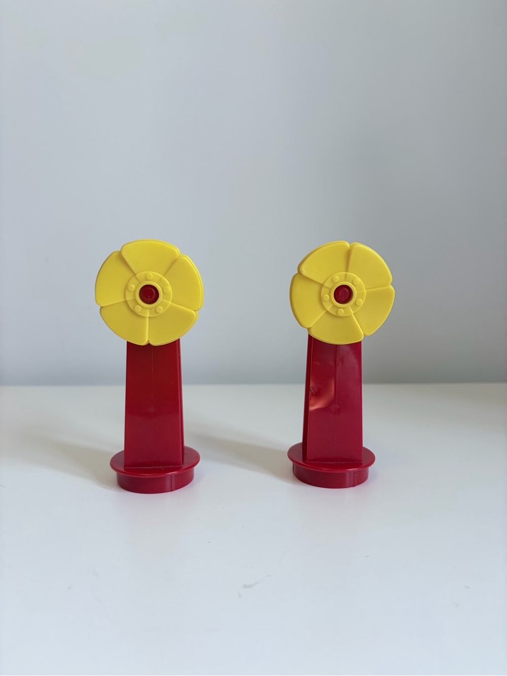 (3/$15) Fisher Price Little People Windmills Set of 2